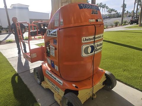 2019 JLG T26E Boom Vertical Mast 26-27' Self Propelled