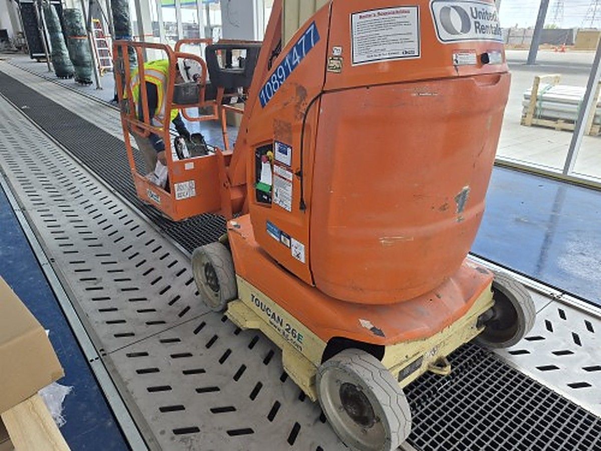 JLG T26E photo 4