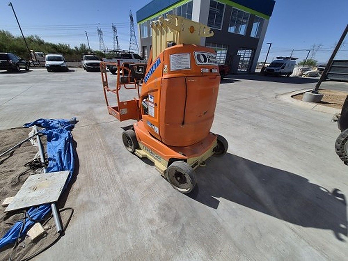 JLG T26E photo 10