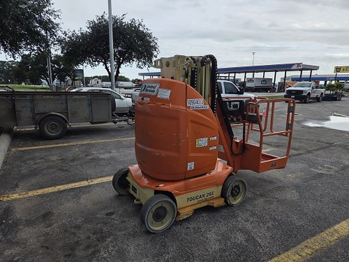 JLG T26E photo 2