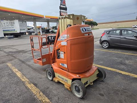2019 JLG T26E Boom Vertical Mast 26-27' Self Propelled