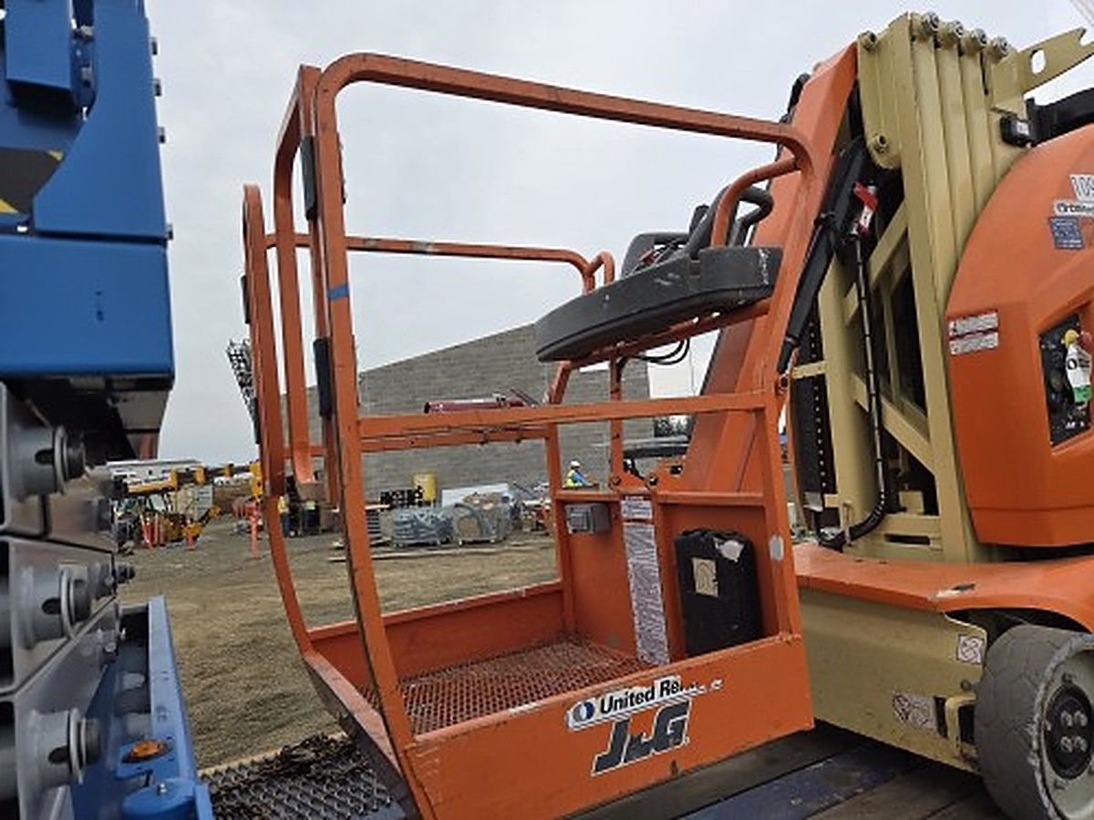 JLG T26E photo 3