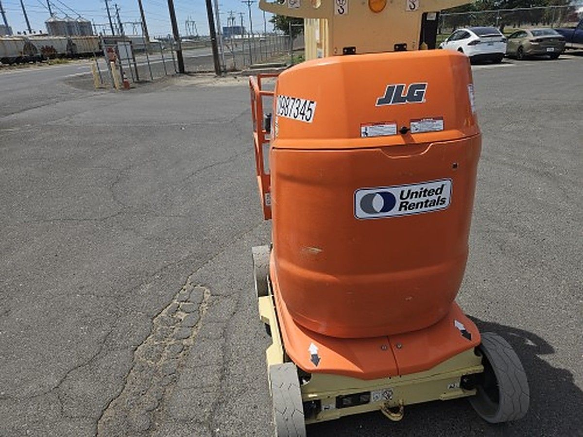 JLG T26E photo 9