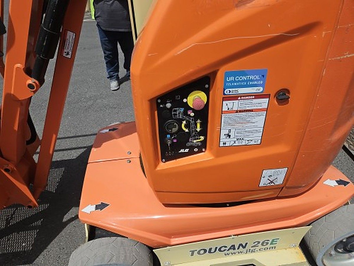 JLG T26E photo 10