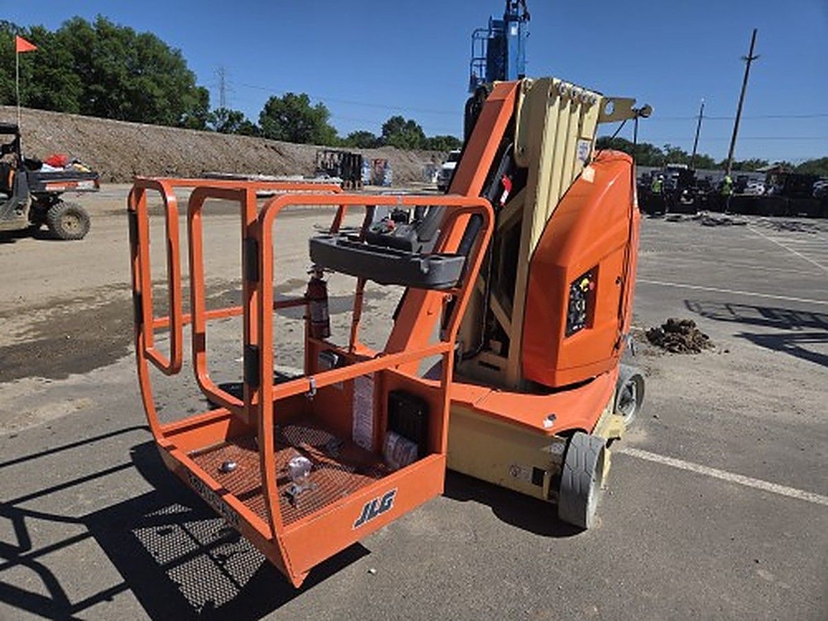 JLG T26E photo 7