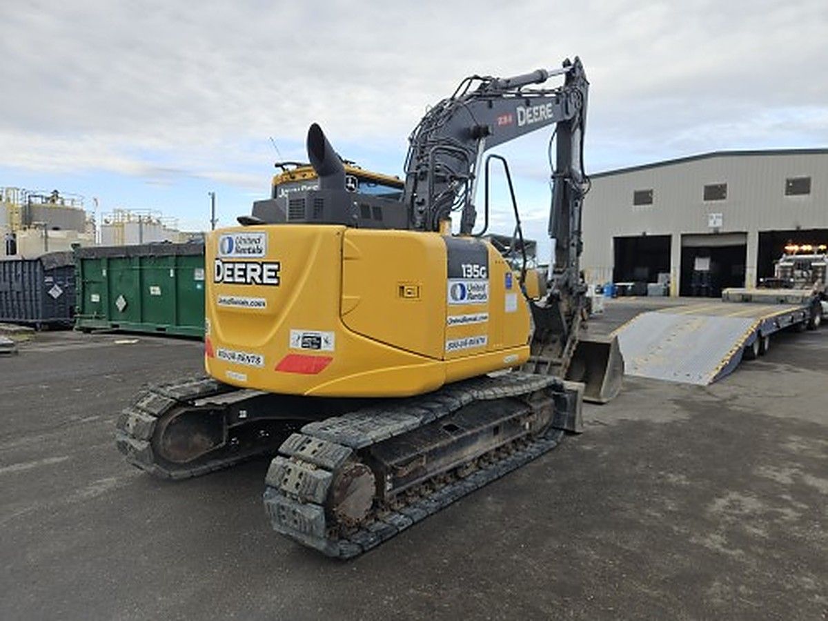 2019 JOHN DEERE 135G for sale in Las Vegas, NV