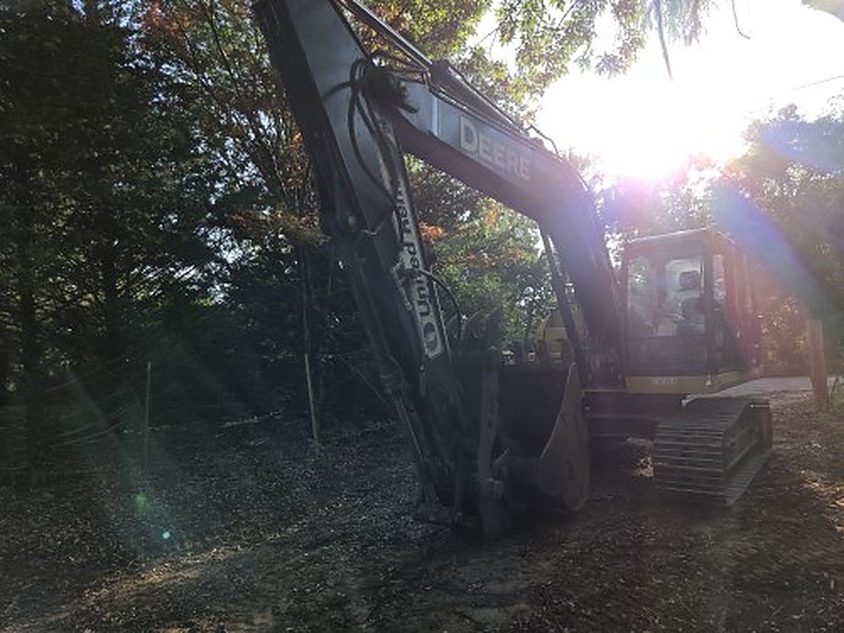 JOHN DEERE 160G photo 3