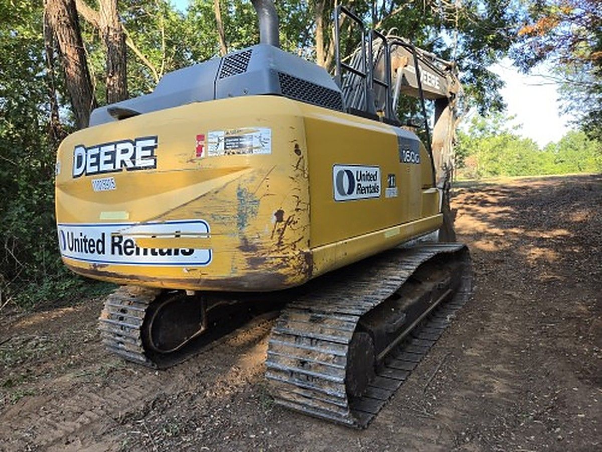JOHN DEERE 160G photo 4
