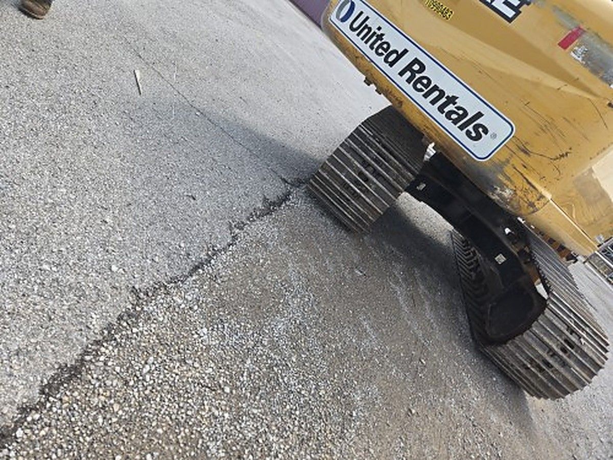 JOHN DEERE 160G LC photo 6