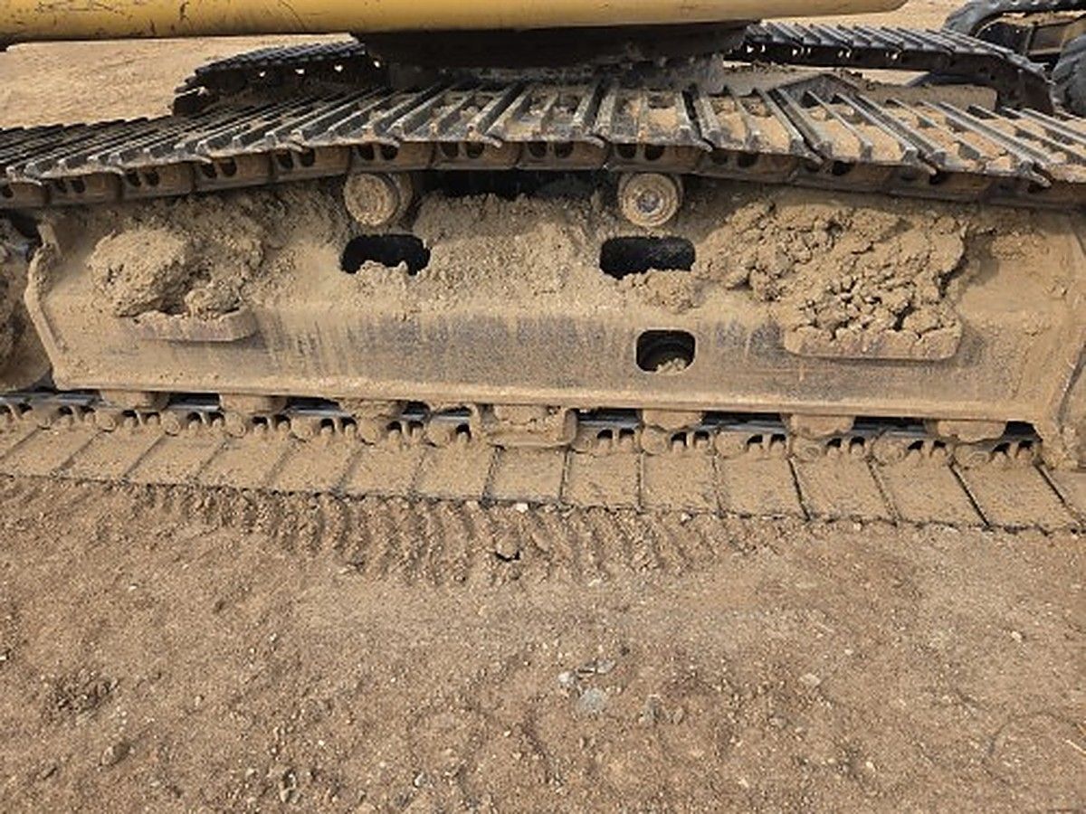 JOHN DEERE 160G LC photo 15