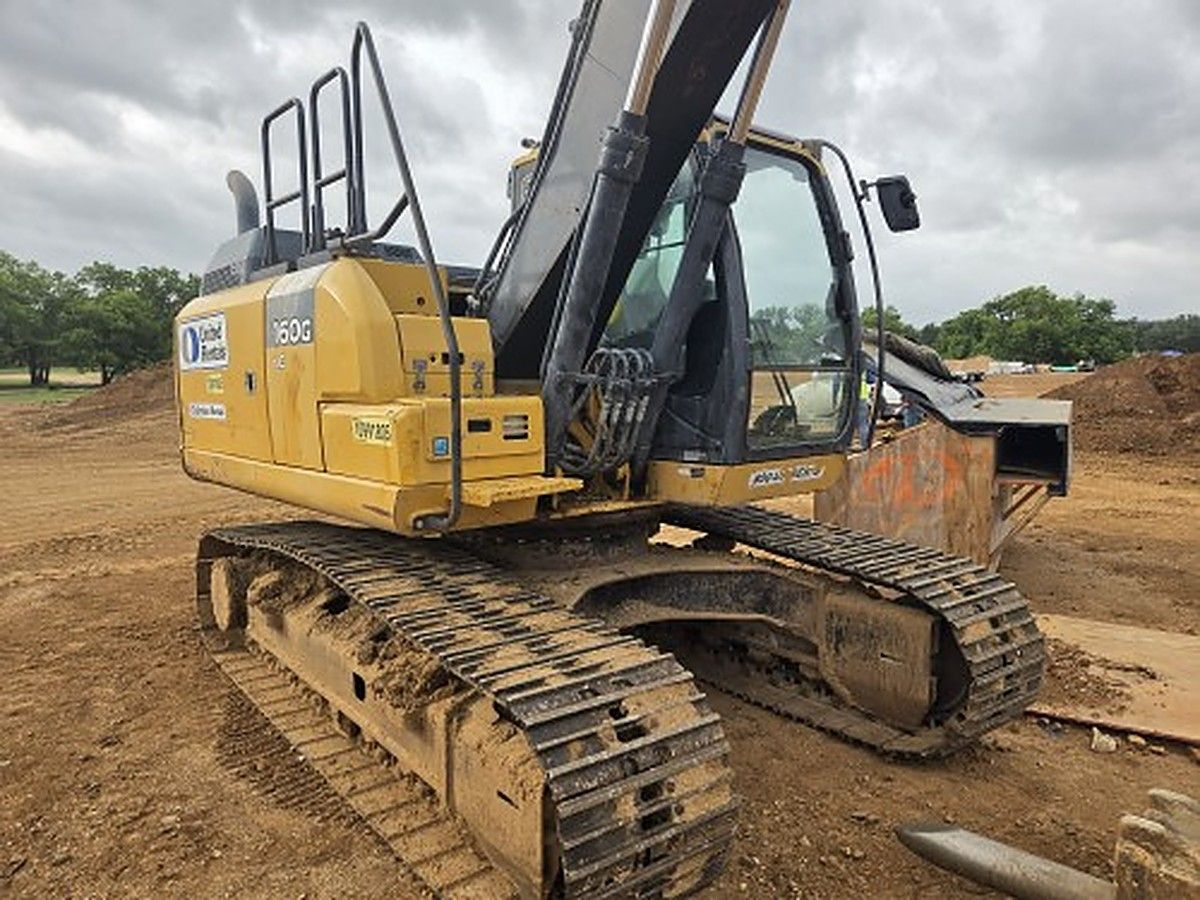 JOHN DEERE 160G LC photo 6