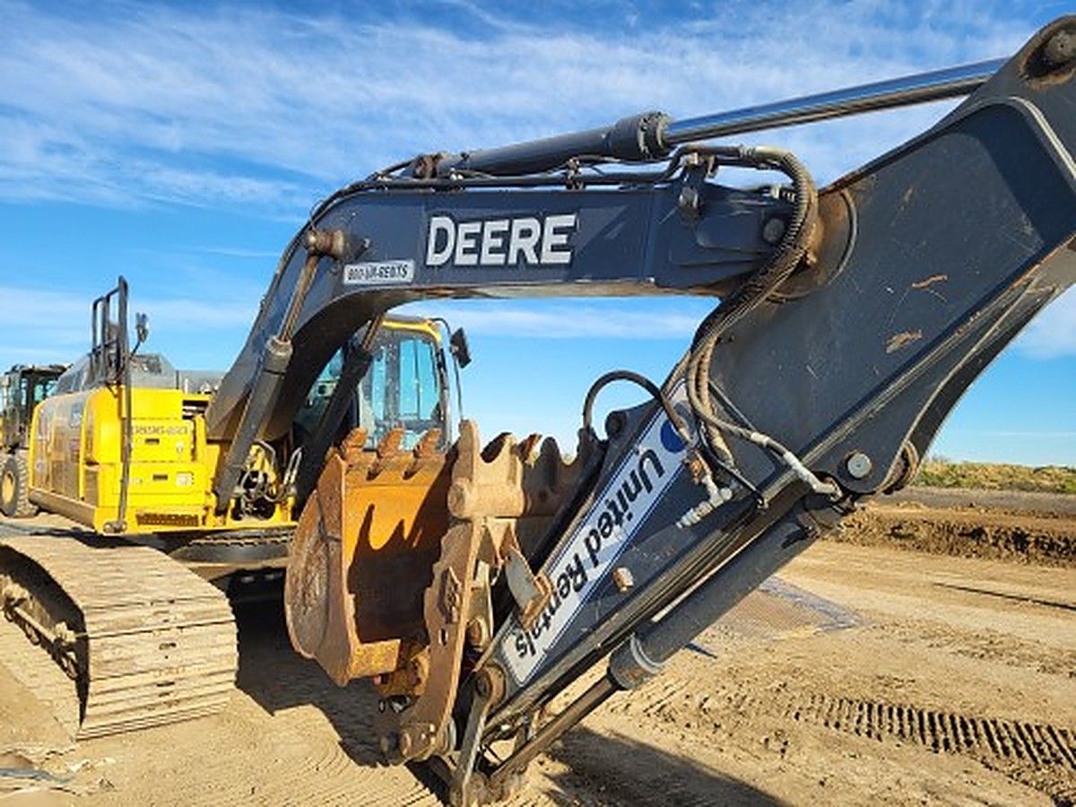JOHN DEERE 210G LC photo 4