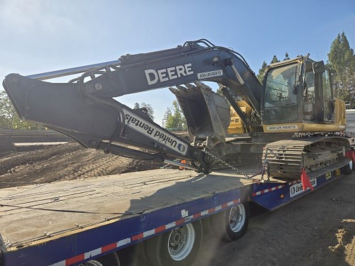 JOHN DEERE 210G LC photo 5