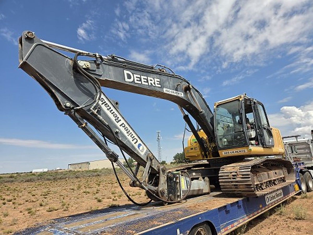 JOHN DEERE 210G LC photo 4