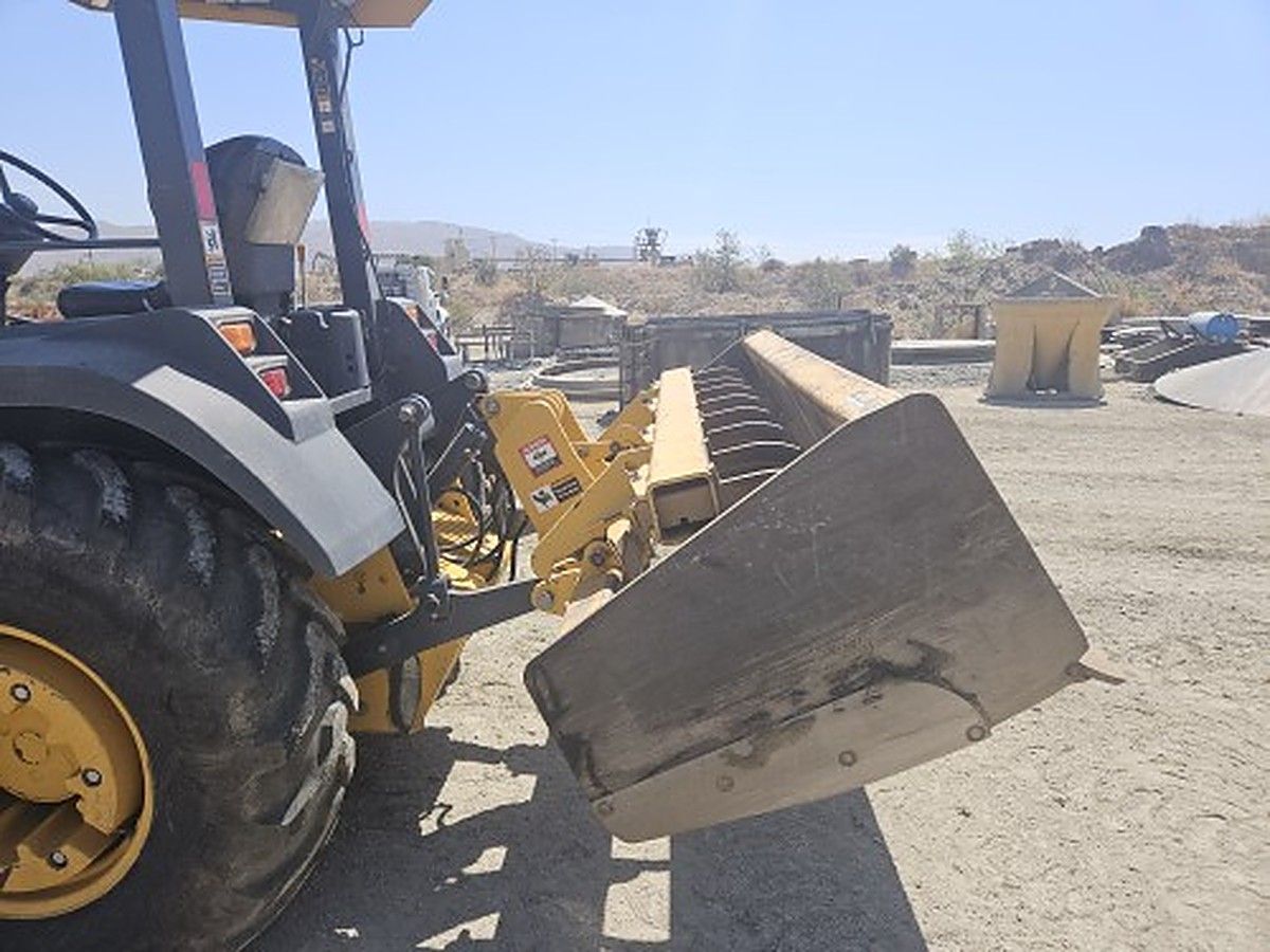 2019 JOHN DEERE 210L EP for sale in Las Vegas, NV
