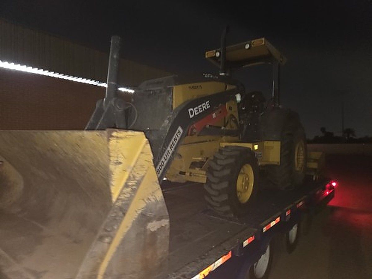 JOHN DEERE 210L EP photo 3