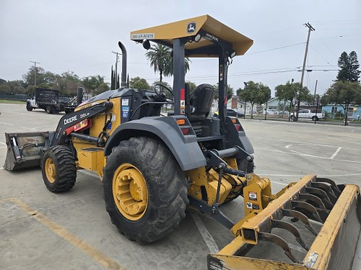 JOHN DEERE 210L EP photo 3