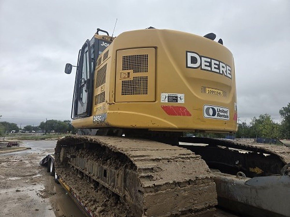 JOHN DEERE 245G LC photo 3