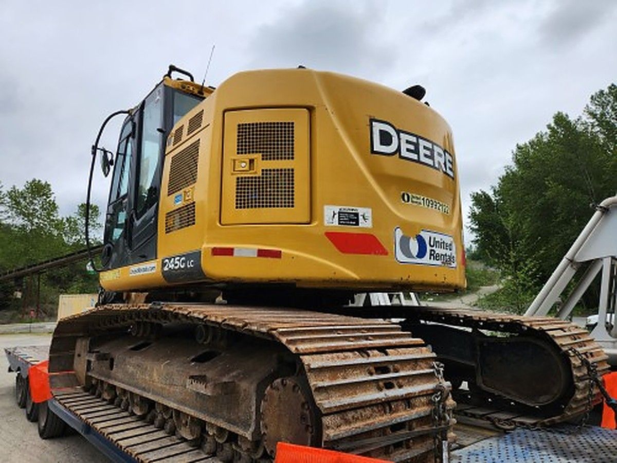 JOHN DEERE 245G LC photo 2
