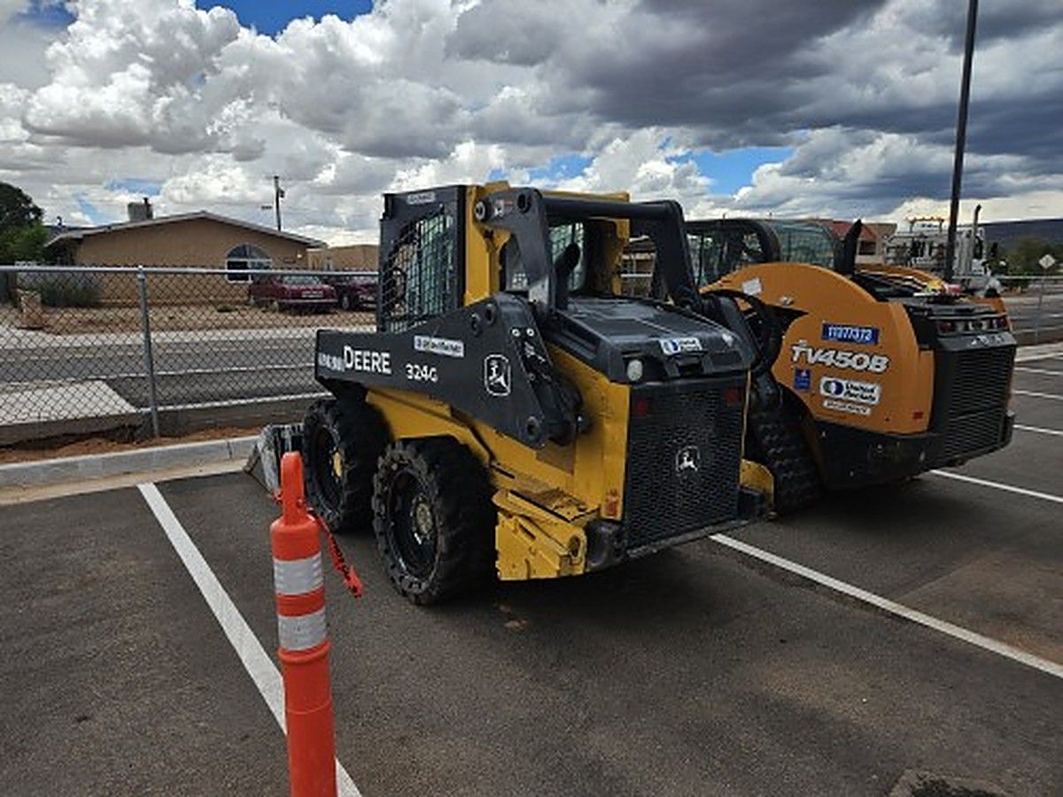 2019 JOHN DEERE 324G for sale in Las Vegas, NV