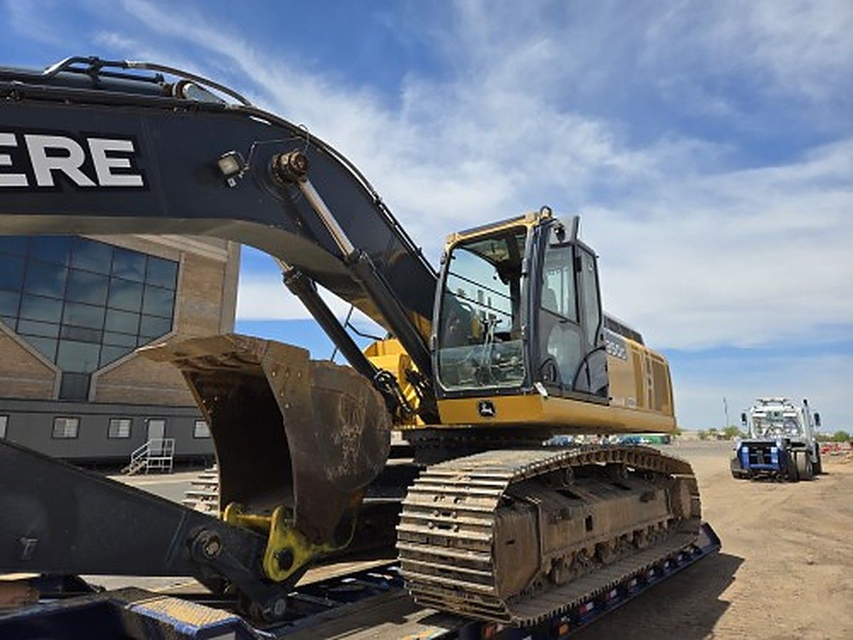 JOHN DEERE 350G photo 6