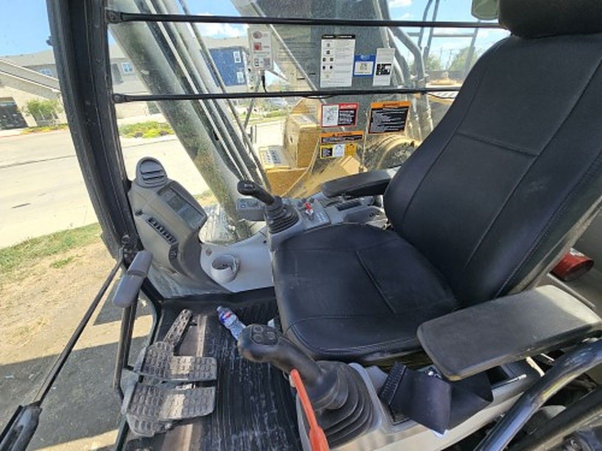 JOHN DEERE 350G LC photo 6