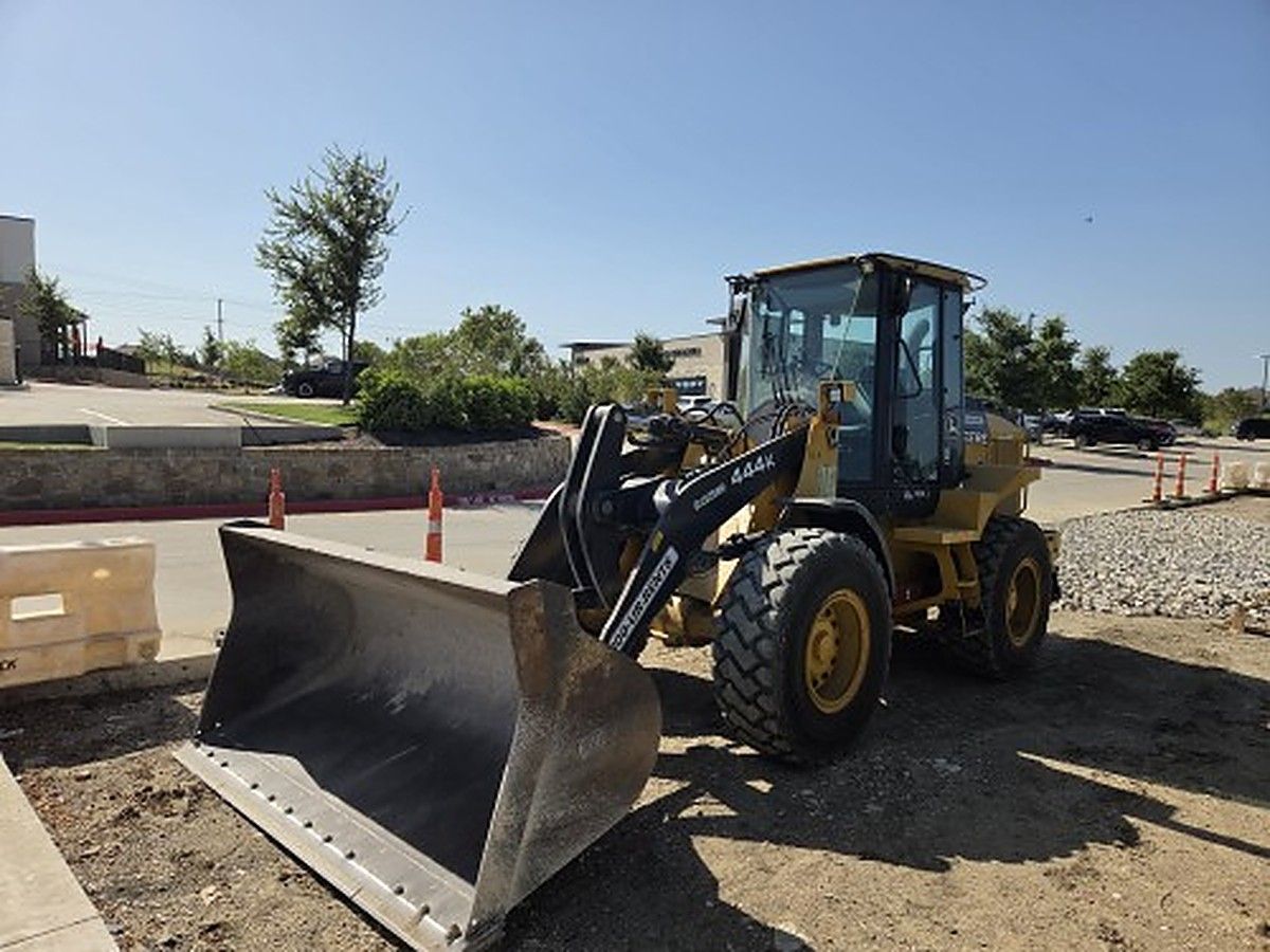 2019 JOHN DEERE 444K for sale in Las Vegas, NV