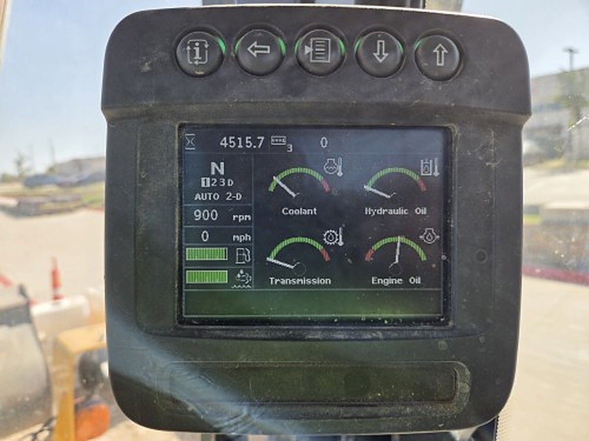 JOHN DEERE 444K photo 4