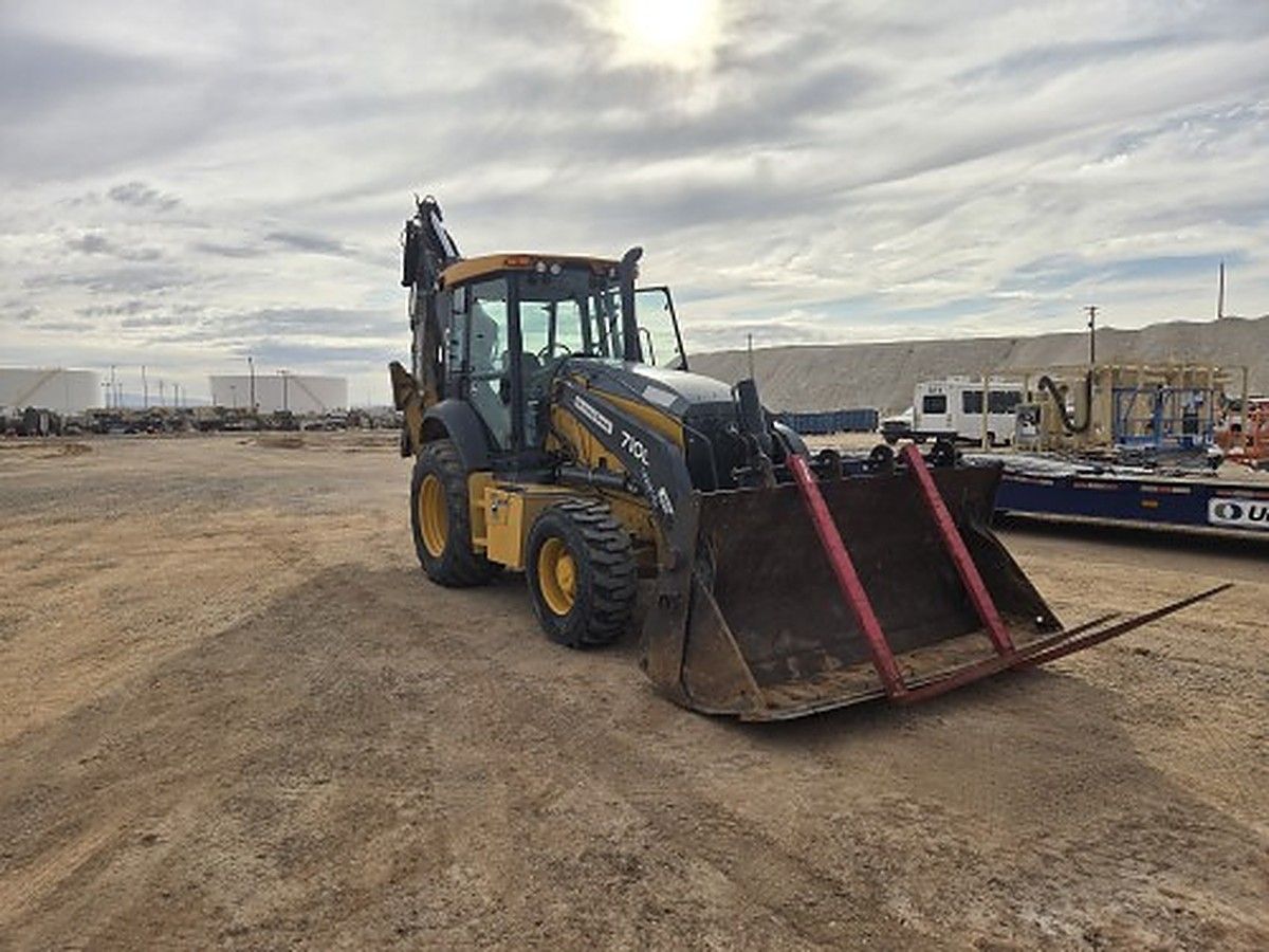 2019 JOHN DEERE 710L for sale in Las Vegas, NV