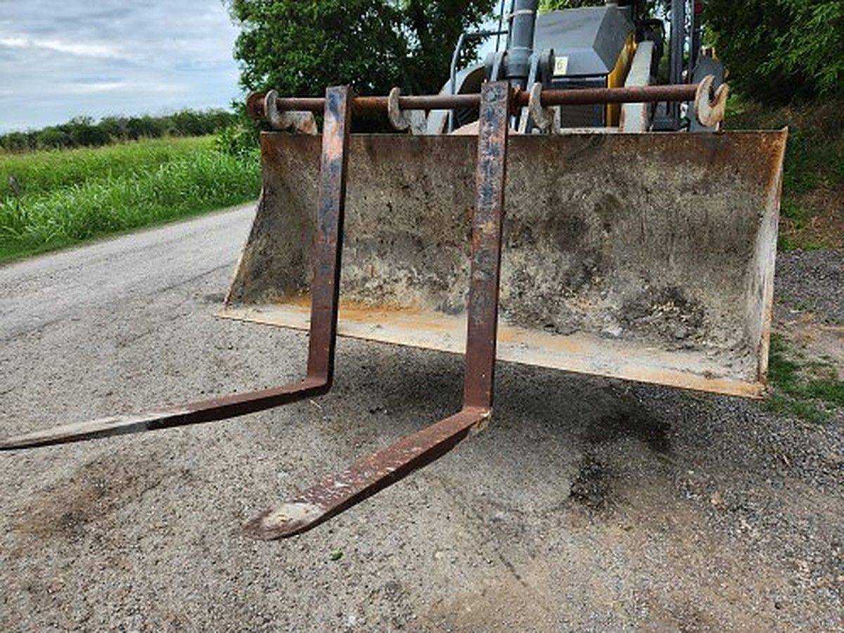 JOHN DEERE WORKSITE PRO photo 2