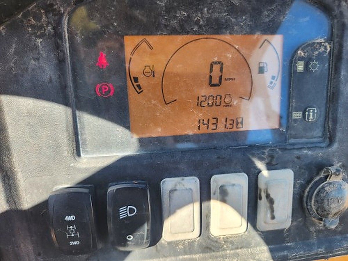 JOHN DEERE XUV855MS4 photo 10