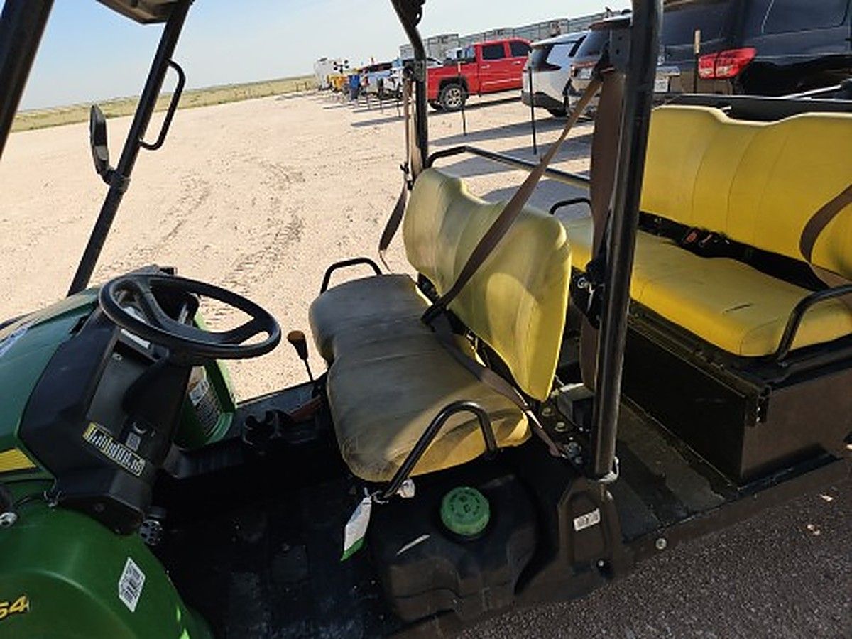 JOHN DEERE XUV855MS4 photo 5
