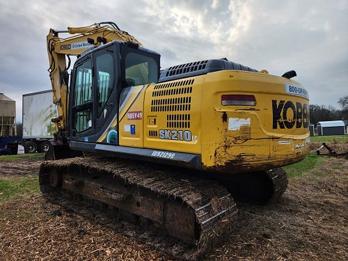 KOBELCO SK210LC-10 photo 3