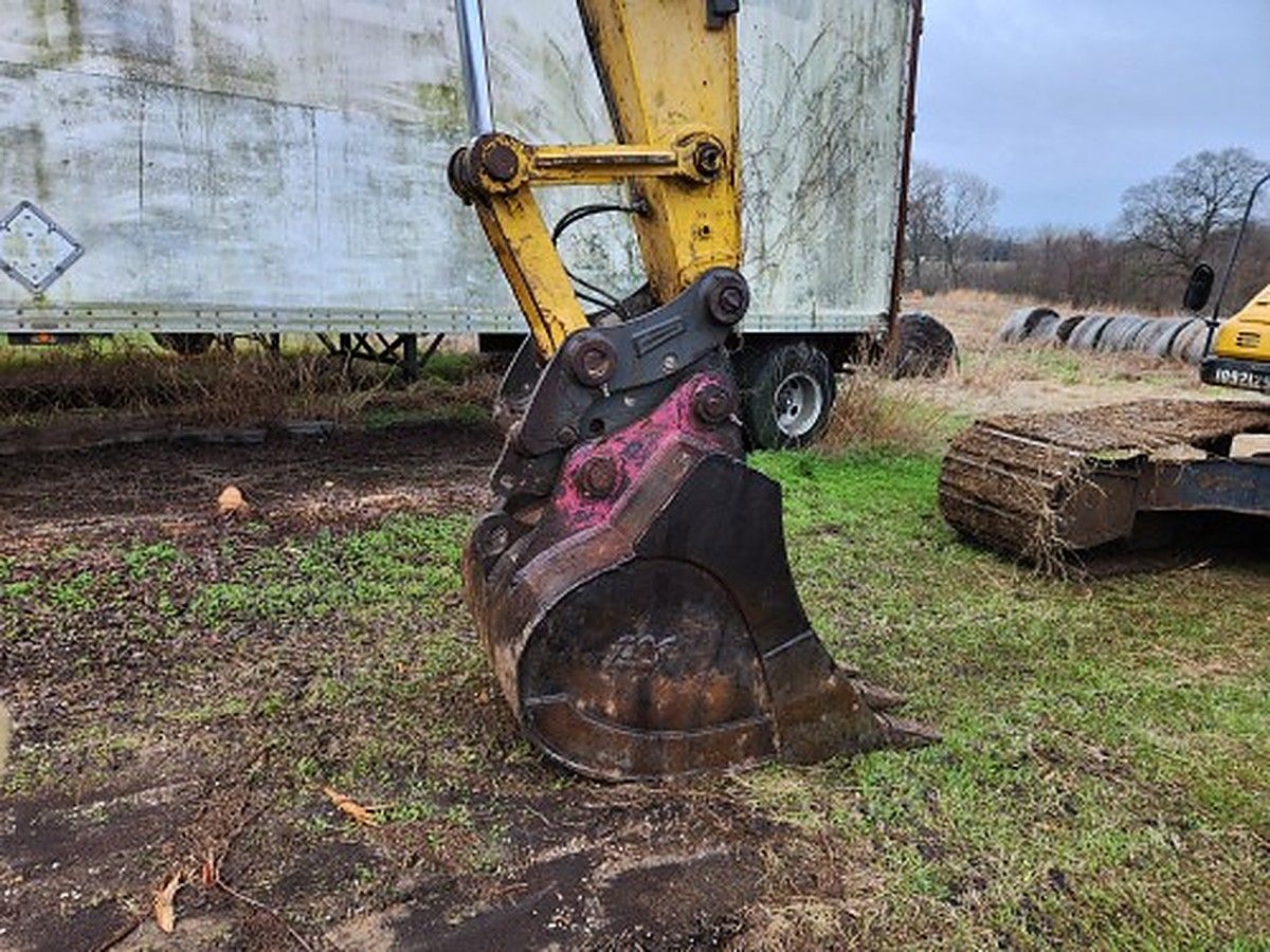 KOBELCO SK210LC-10 photo 6