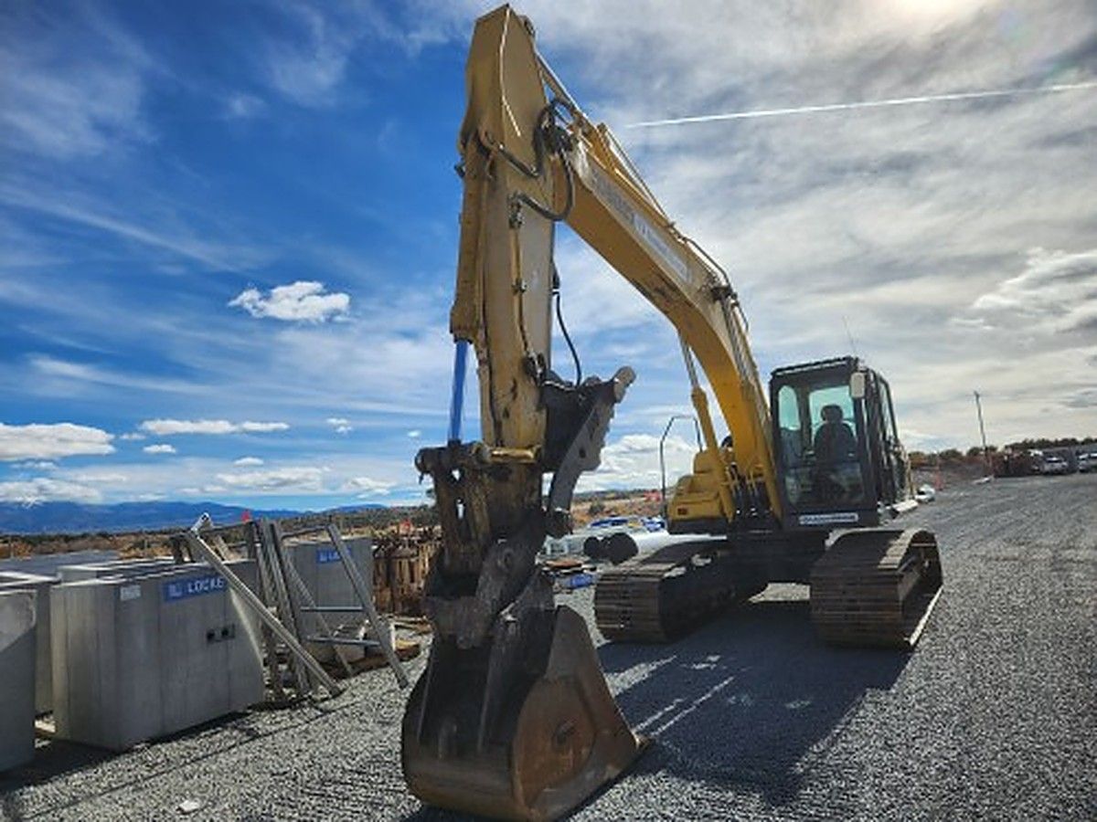 KOBELCO SK210LC-10 photo 8
