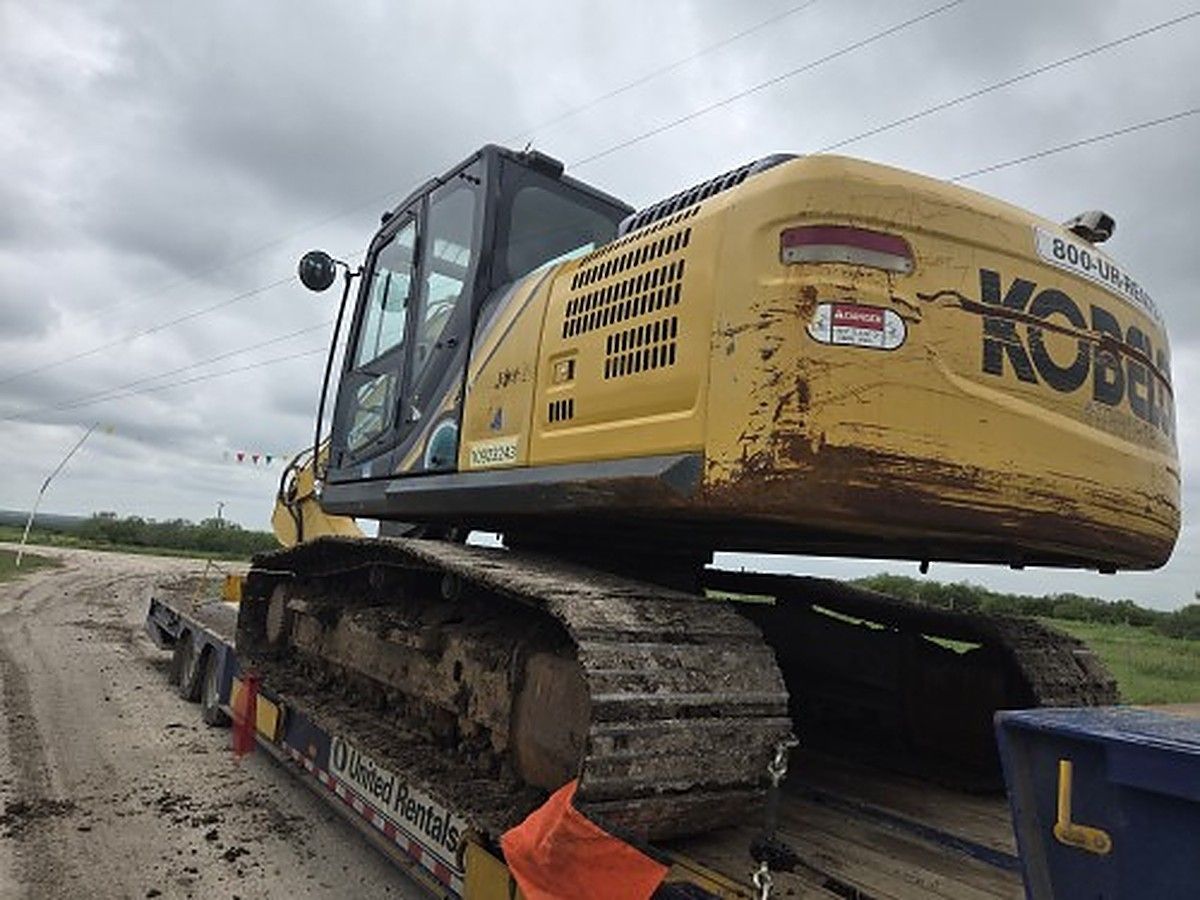 KOBELCO SK210LC-10 photo 2