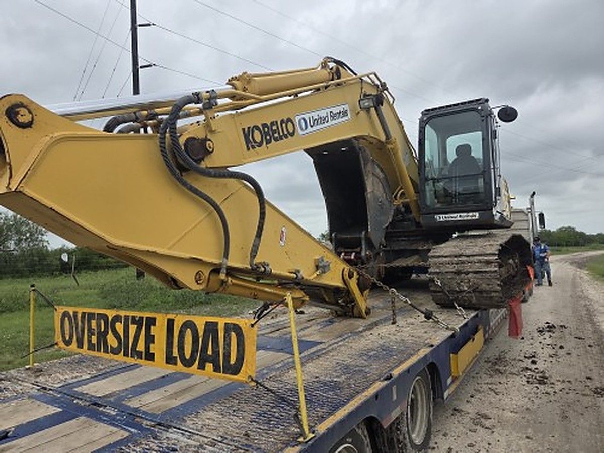 KOBELCO SK210LC-10 photo 3