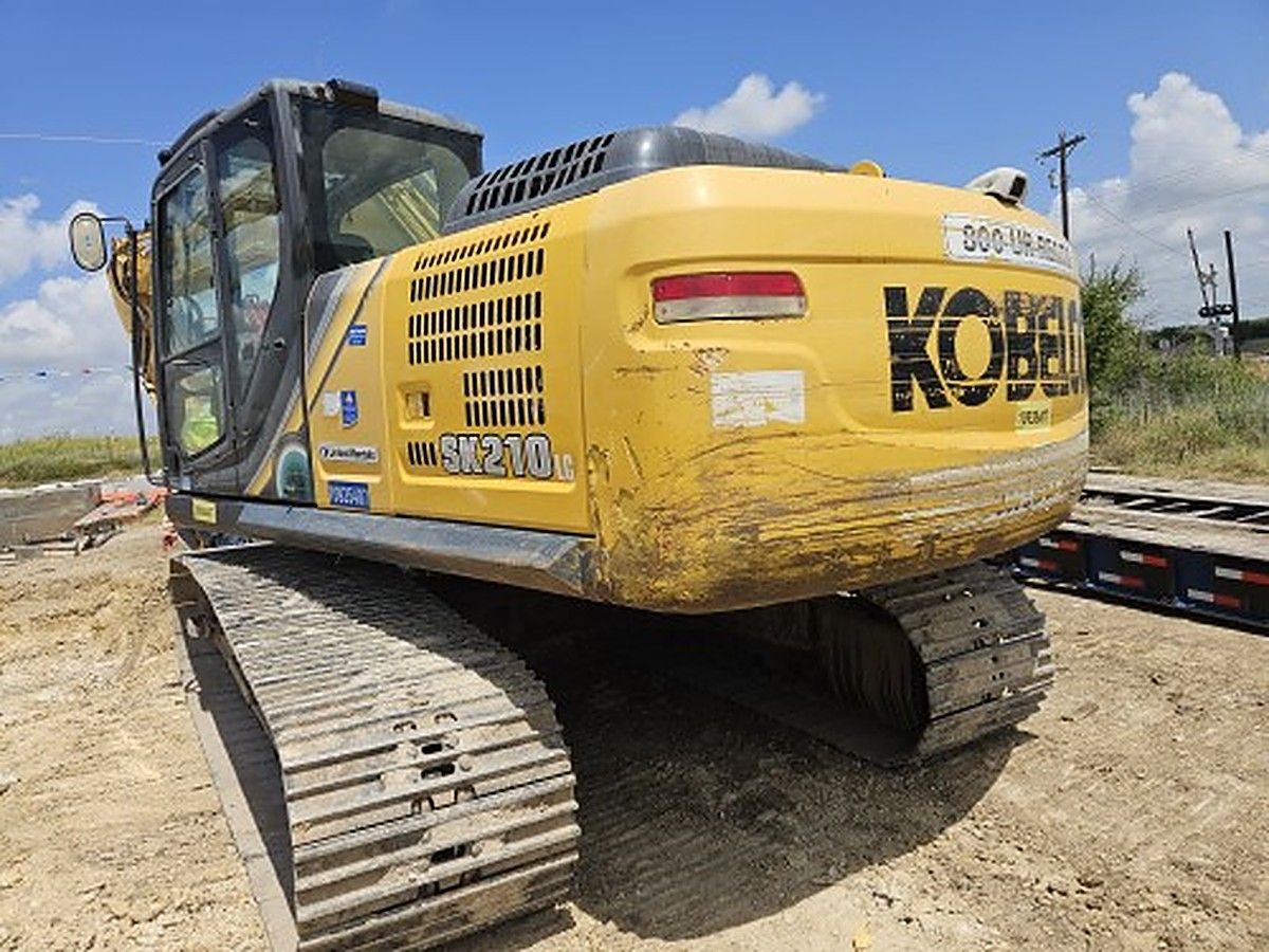 KOBELCO SK210LC-10 photo 5
