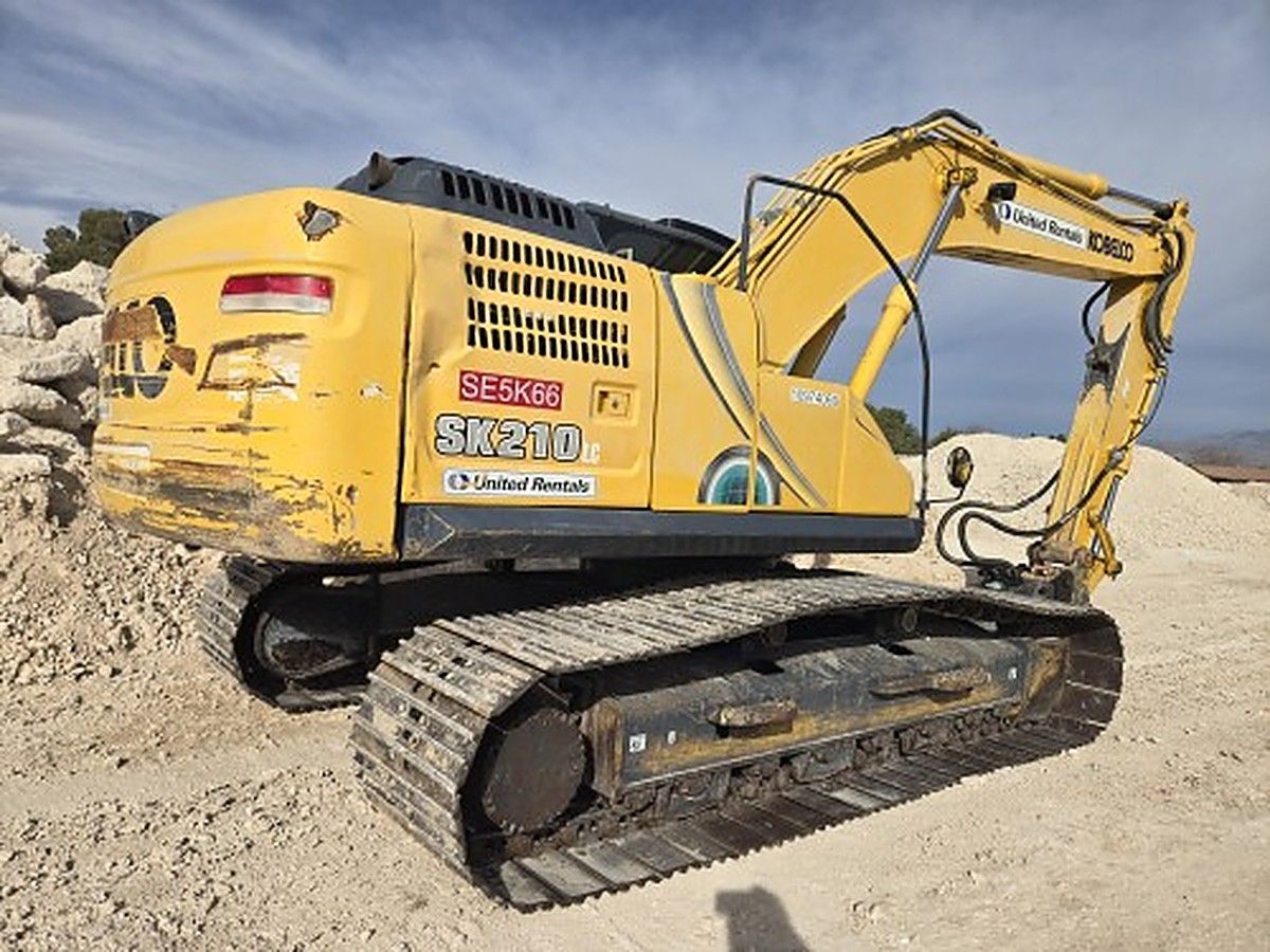 KOBELCO SK210LC-10 photo 5