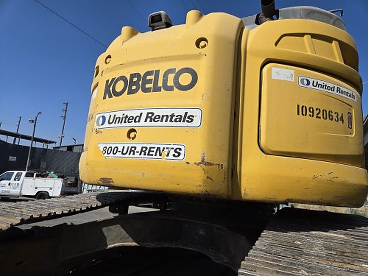 KOBELCO SK230SR-5 photo 11