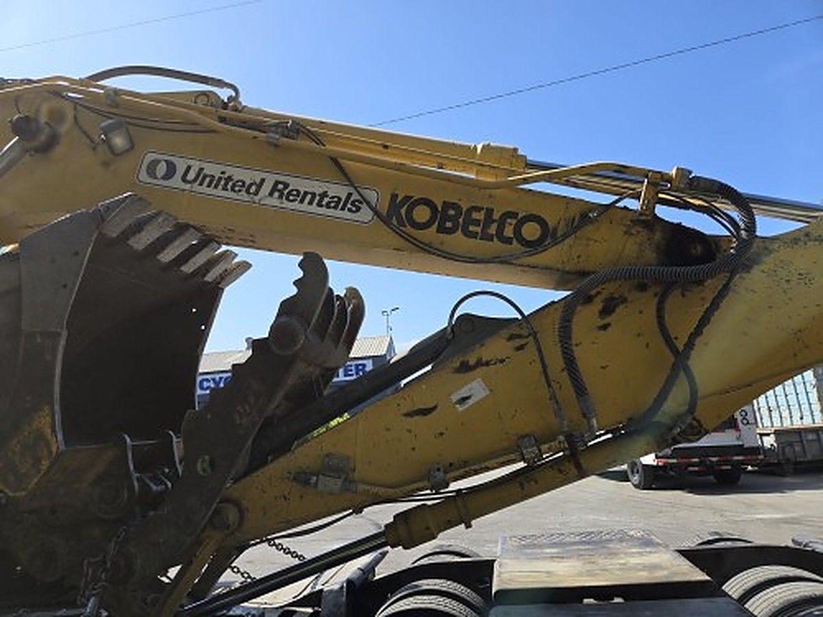 KOBELCO SK230SR-5 photo 6