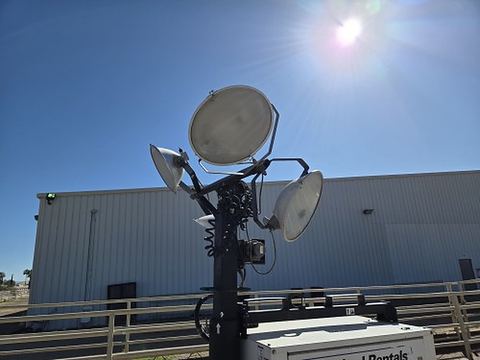 2019 MAGNUM PRO MLT3060MV Light Tower,4-7Kw Vert Mast