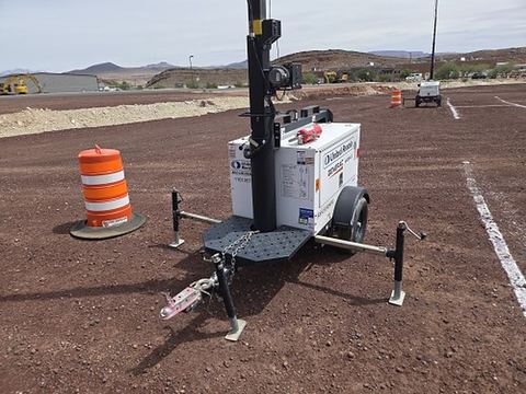 2019 MAGNUM PRO MLT3060MV Light Tower,4-7Kw Vert Mast