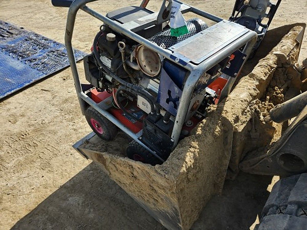 MAKINEX GEN-16P-US-240 photo 3