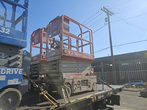 2019 MEC 1330SE Scissor Lift 10-13' Electric