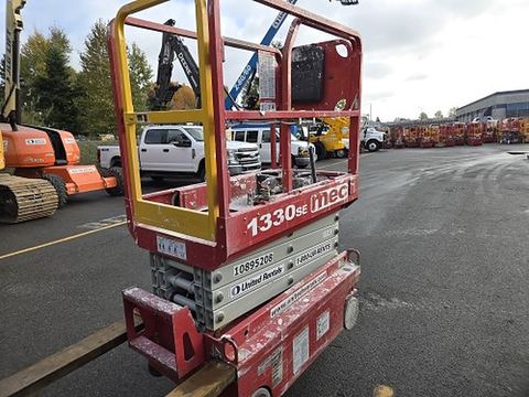 2019 MEC 1330SE Scissor Lift 10-13' Electric