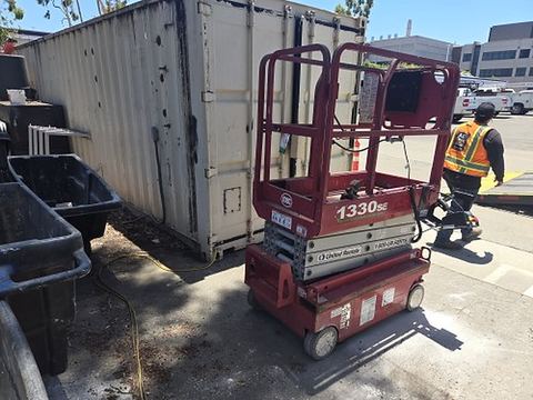 2019 MEC 1330SE Scissor Lift 10-13' Electric