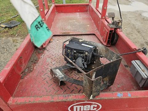 2019 MEC 1330SE Scissor Lift 10-13' Electric