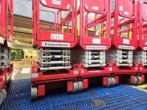 2019 MEC 1330SE Scissor Lift 10-13' Electric