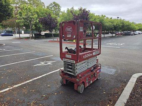 2019 MEC 1330SE Scissor Lift 10-13' Electric